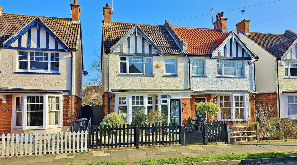 Property photo 1 of 19 St Marys Road Front.Jpg