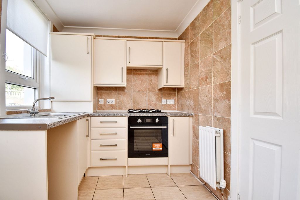 Property photo 3 of 8 Kitchen Angle 1
