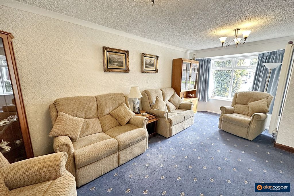 Property photo 3 of 25 4519374