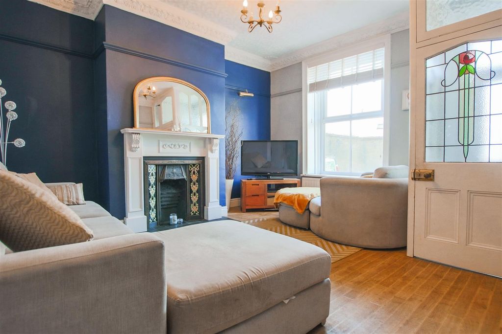 Property photo 2 of 33 2.Jpg