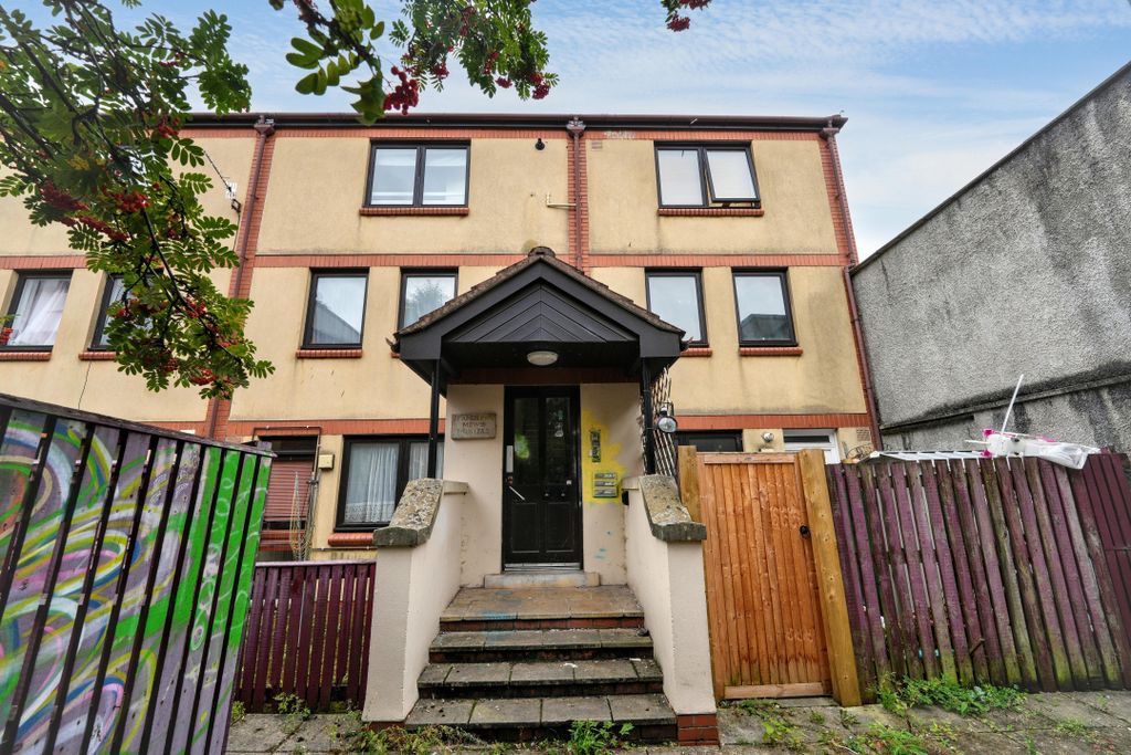Property photo 1 of 14 Flat 3, St Andrews Mews, St. Andrews Road, Montpelier, Bristol, Bs6 5Eh