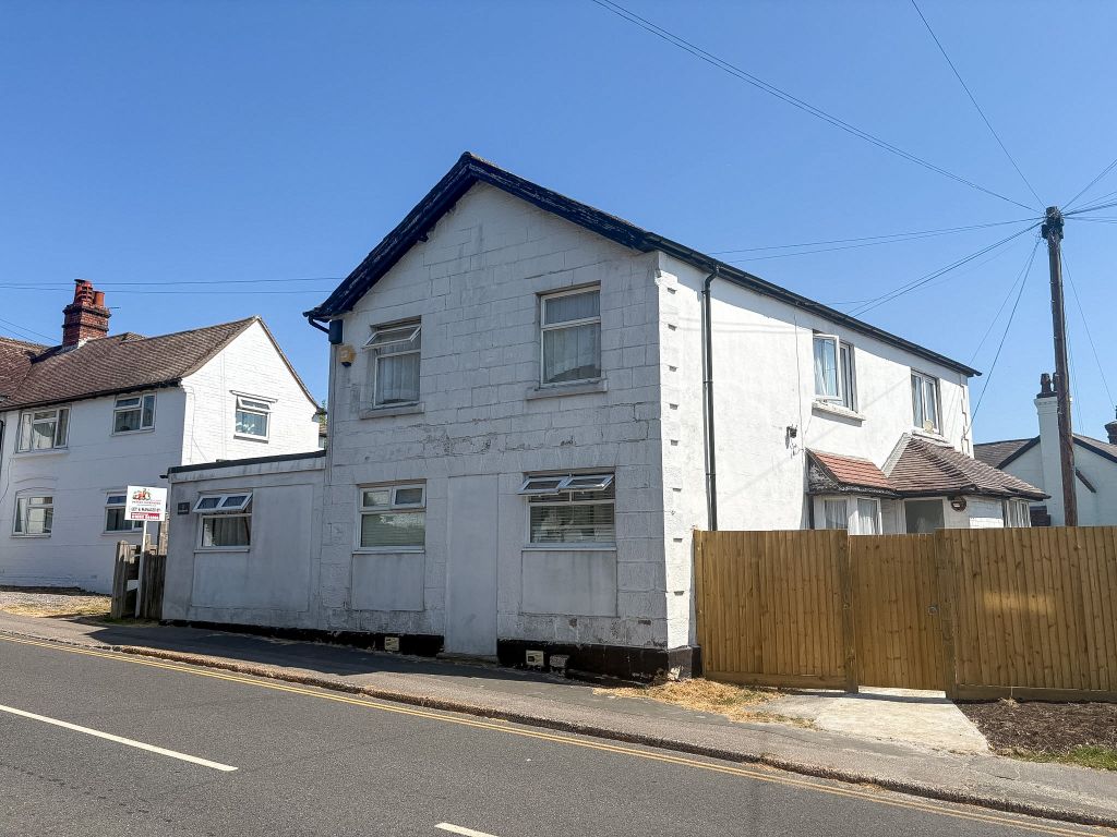 Property photo 1 of 8
