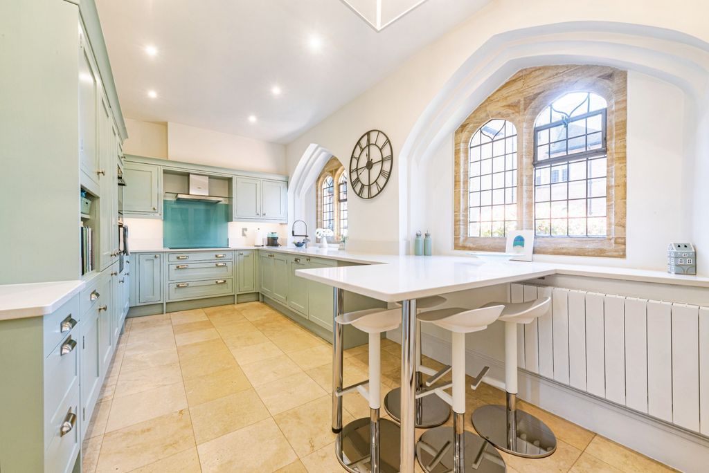 Property photo 2 of 20 Photo #2