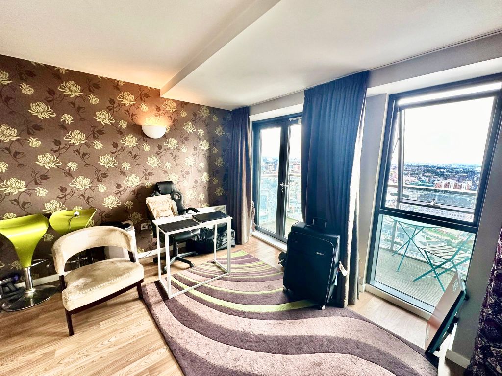 Property photo 2 of 6 55B5Bcdc-F50E-4E31-8