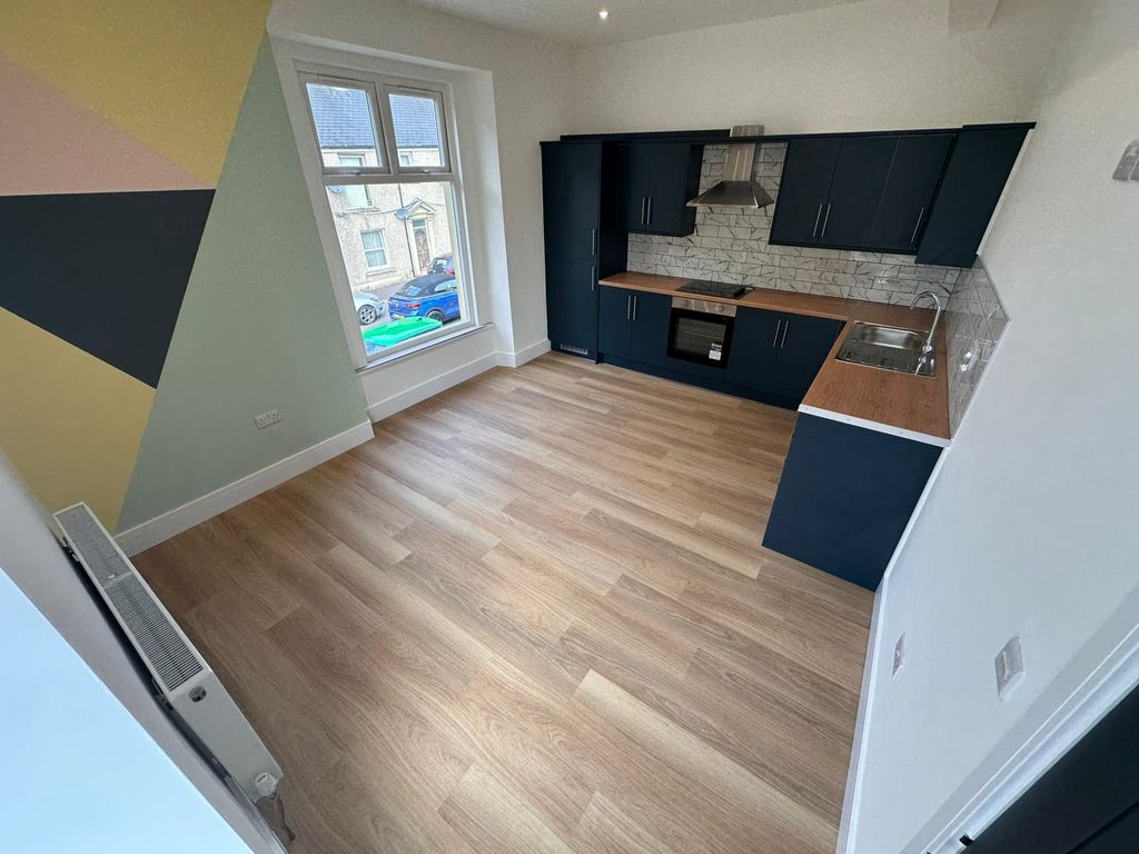 Property photo 1 of 10 Whatsapp Image 2025-10-17 At 12.03.35_d1Fd52d8