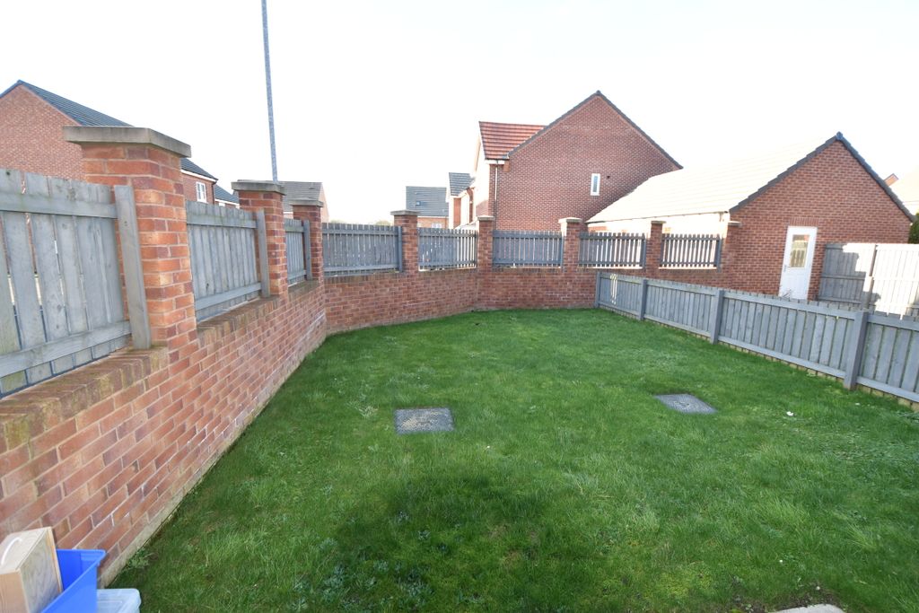 Property photo 3 of 4