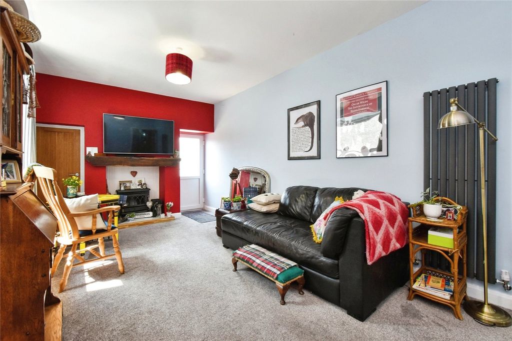 Property photo 3 of 20 Picture No. 10