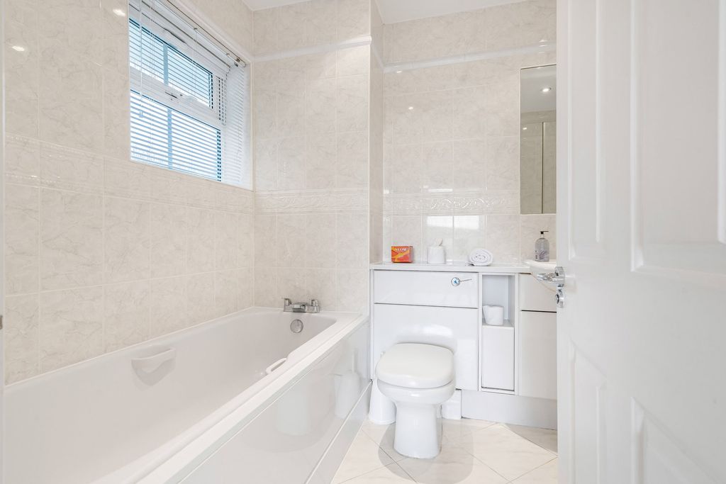 Additional image 27 of 4 bed detached house for saleBrassey Hill, Oxted RH8