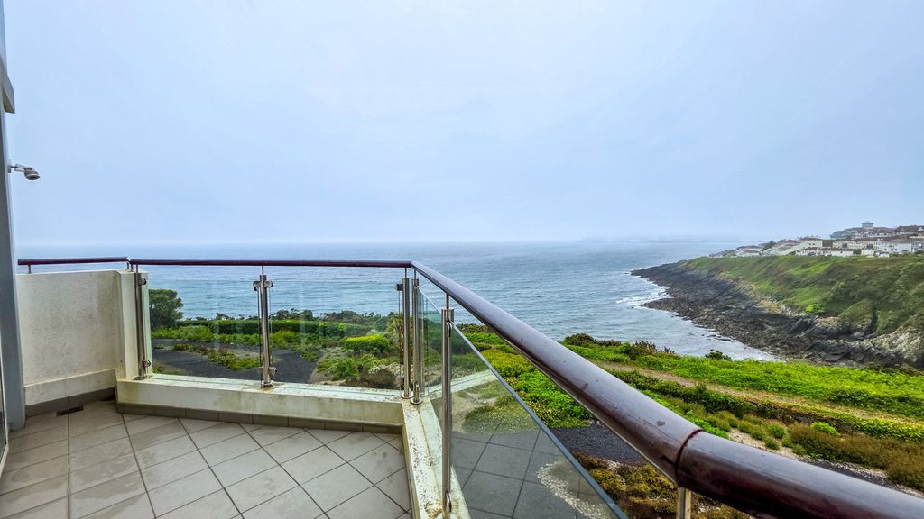 Additional image 12 of 1 bed flat for saleApt. 12 Majestic Apartments, King Edward Road, Onchan IM3