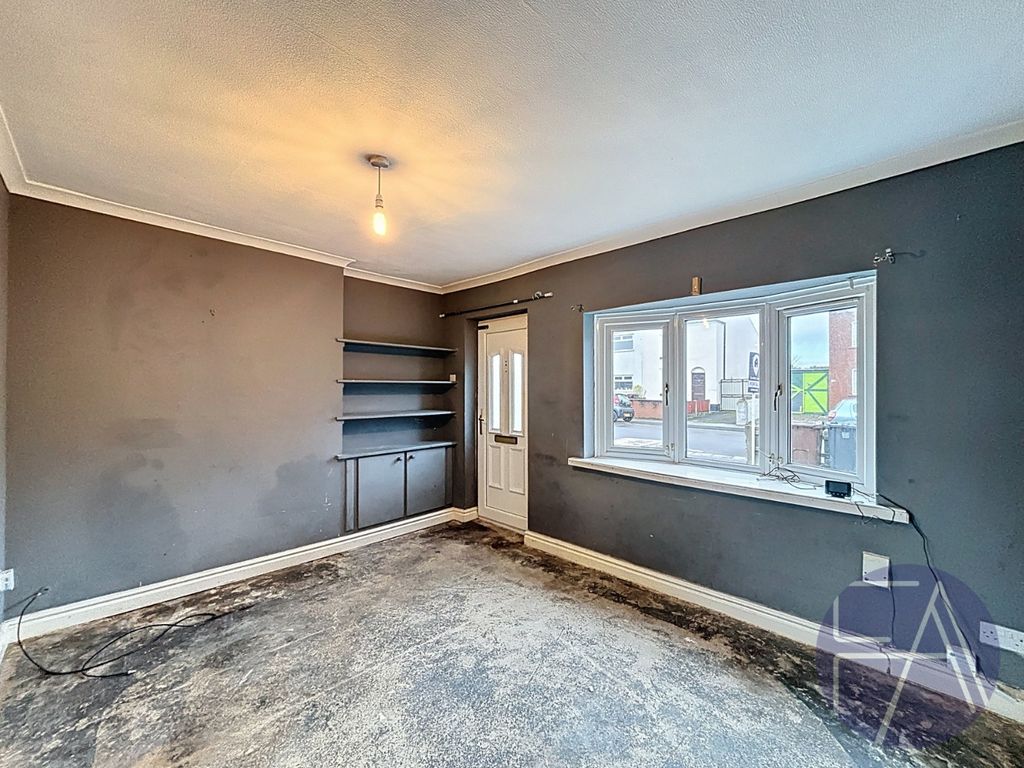 Property photo 3 of 16 4761112