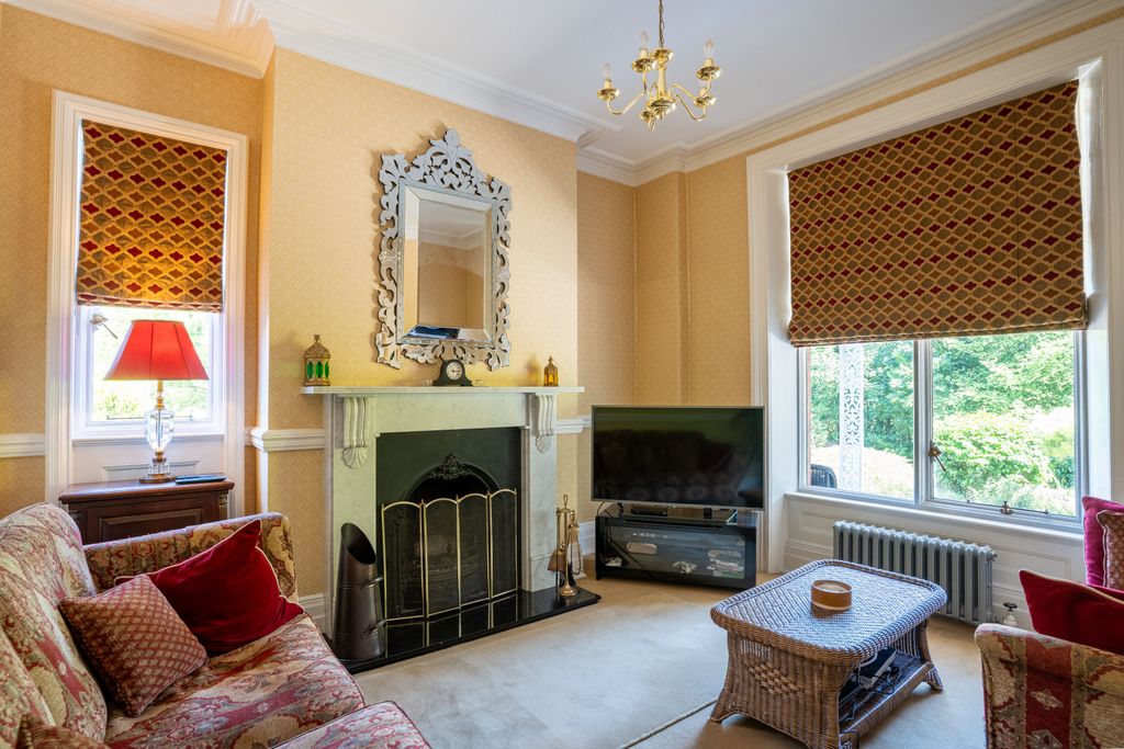 Additional image 5 of 6 bed detached house to rentComberton Road DY10