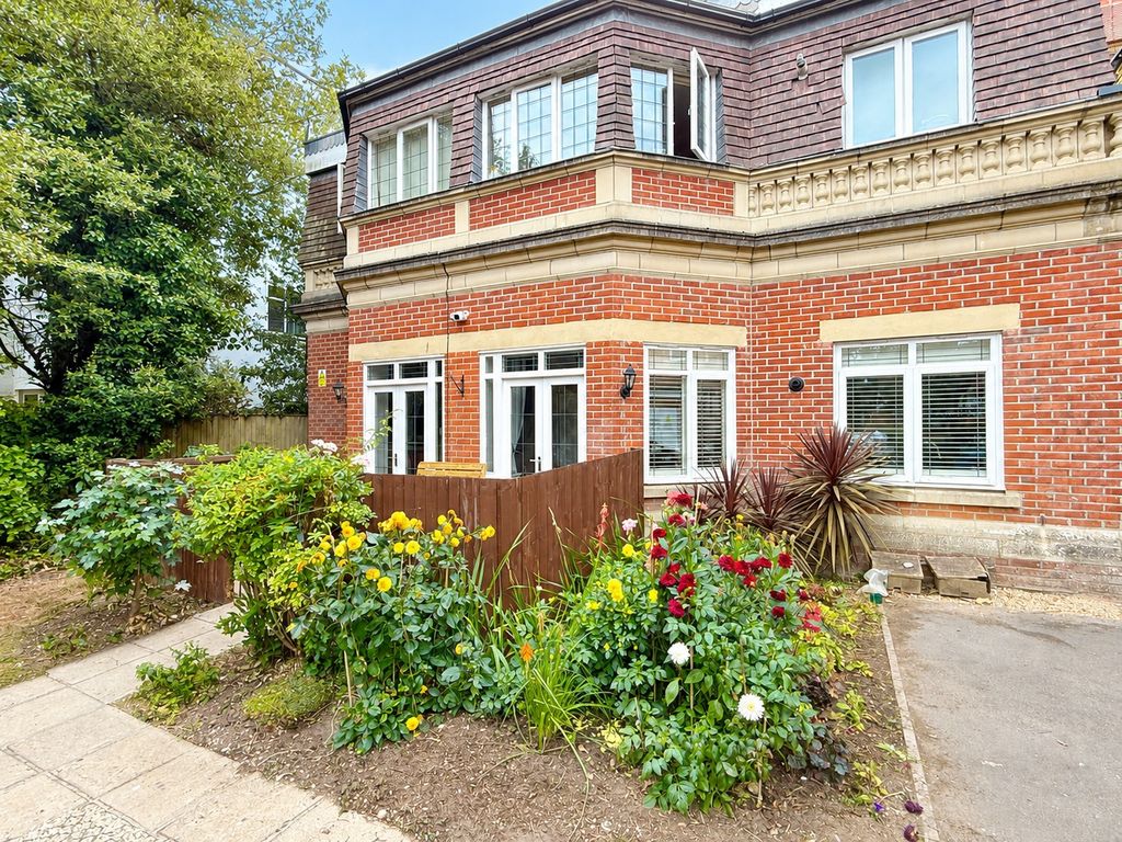 Property photo 1 of 16 Img_0250