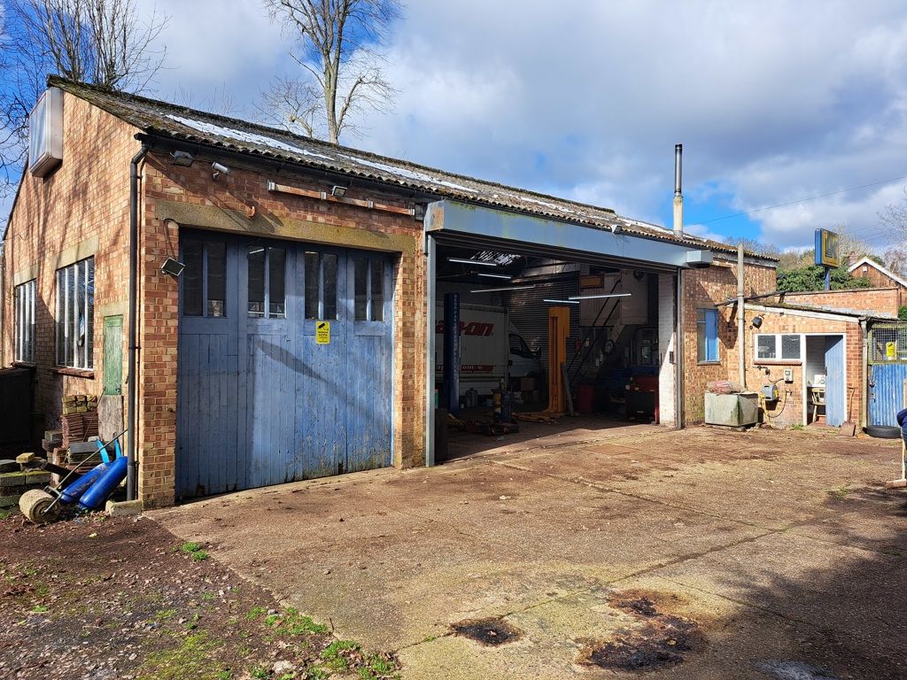 Property photo 2 of 5 Photo 5