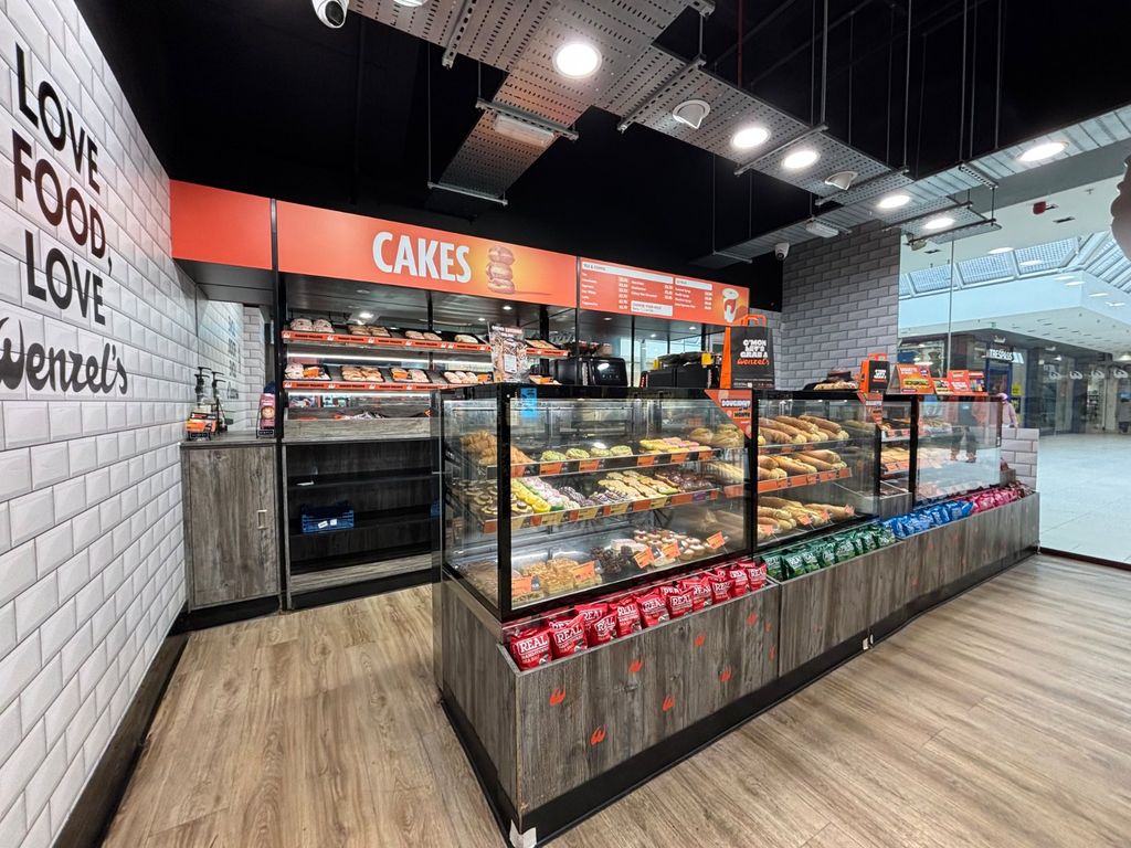 Property photo 3 of 7 Picture No. 02