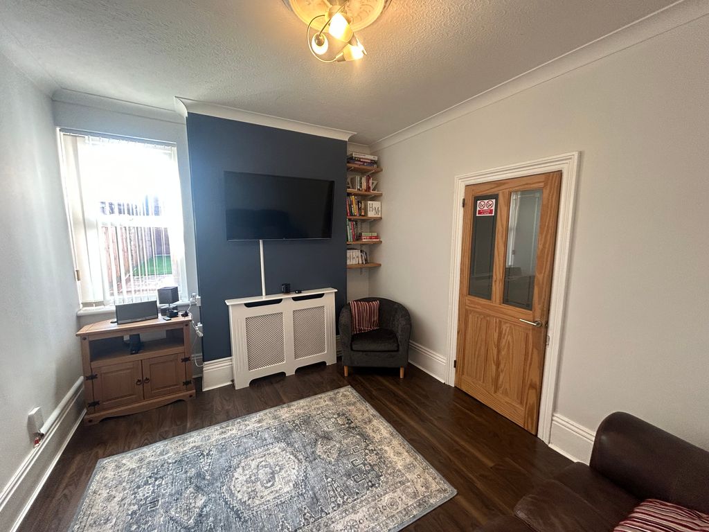 Property photo 2 of 13 Img_1279