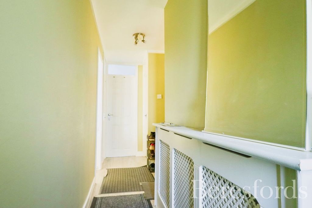 Property photo 2 of 12 Picture 2