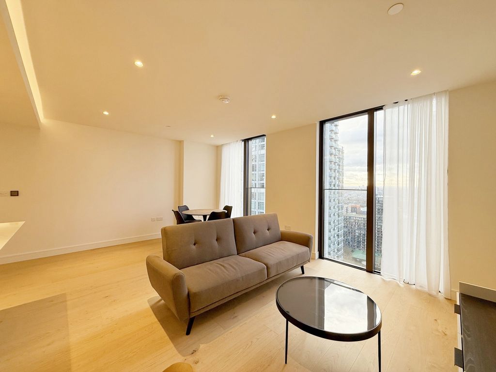 Property photo 3 of 10 Photo 3