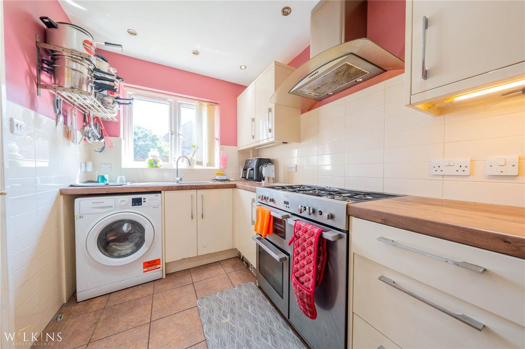 Property photo 3 of 24 Picture No. 07