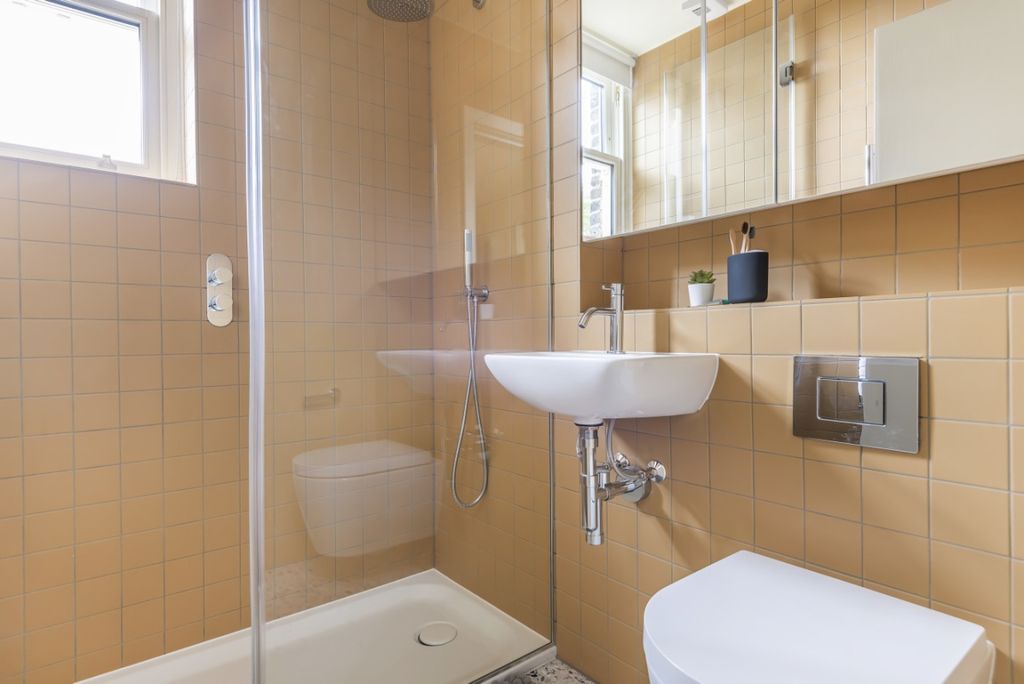 Property photo 3 of 15 868369 (9)