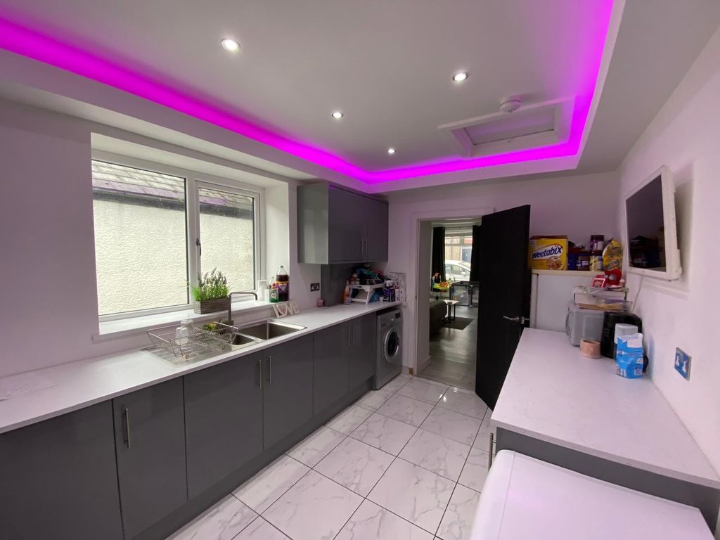 Property photo 3 of 13 Not Specified