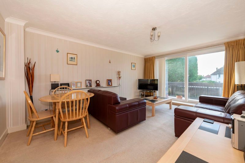 Property photo 2 of 8 Photo 6