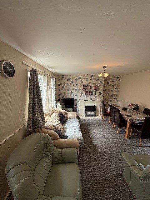 Property photo 3 of 13 Gallery