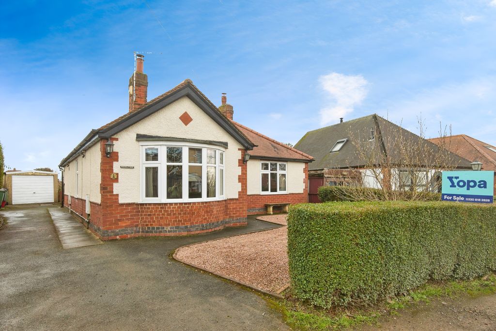 Property photo 1 of 17 Front