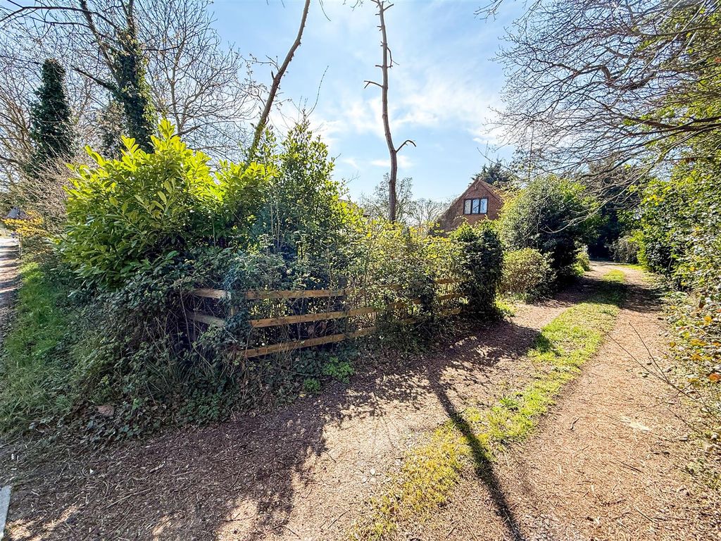 Additional image 8 of Land for saleDevelopment Land - Clacton Road, Weeley Heath, Essex CO16
