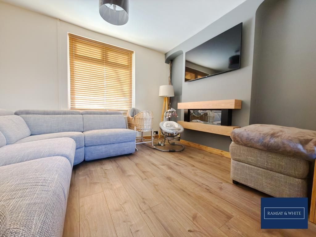 Property photo 2 of 12 Photo 2