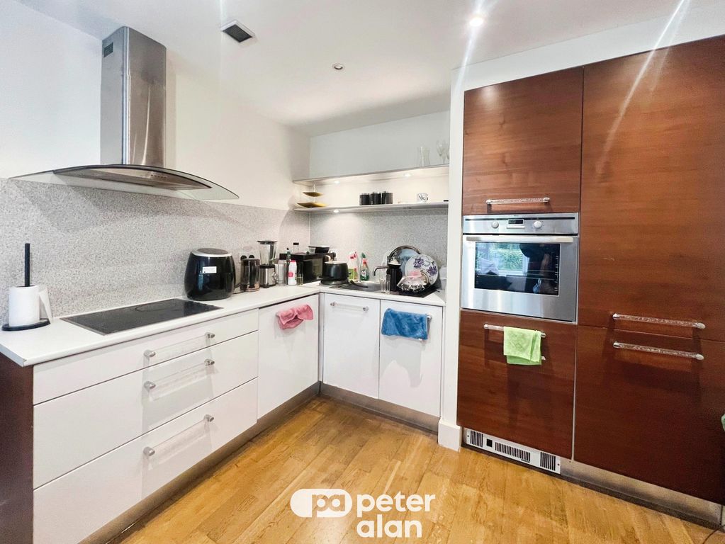 Property photo 3 of 5 Front