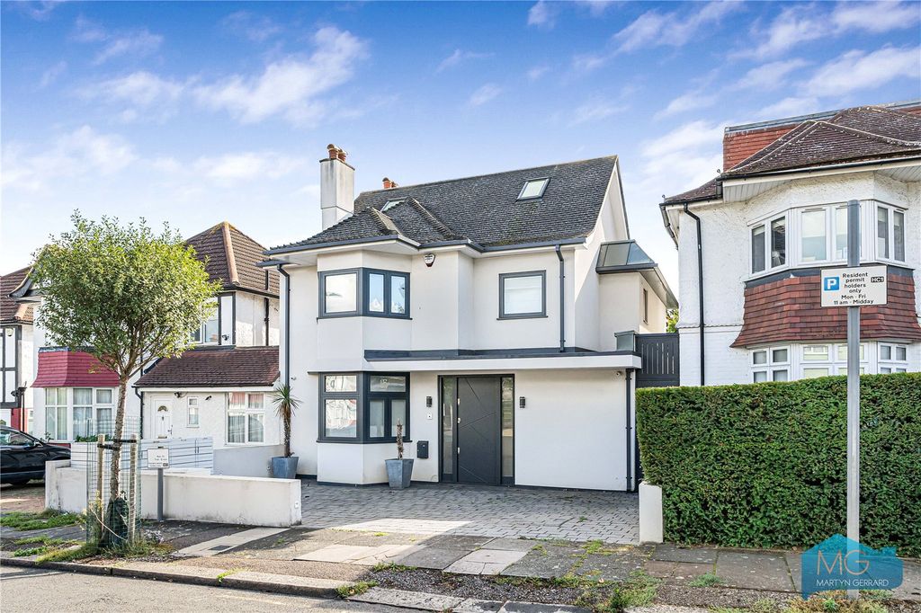 Property photo 1 of 35 Picture No. 42