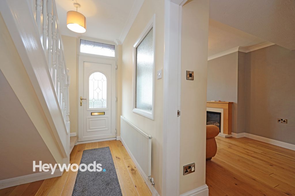 Property photo 2 of 20 0F1A4746