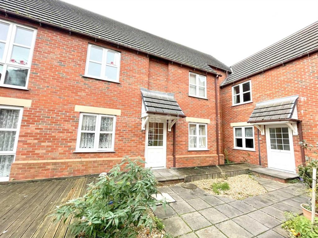 Property photo 1 of 5