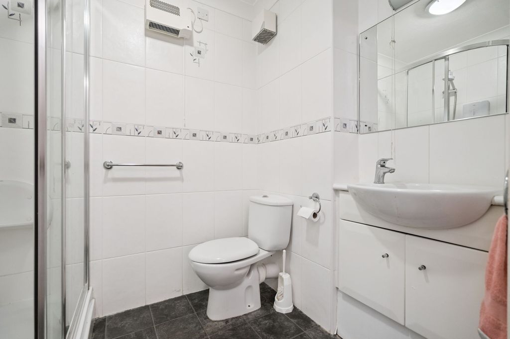 Additional image 9 of 1 bed flat for saleStirling Road, Dunblane FK15