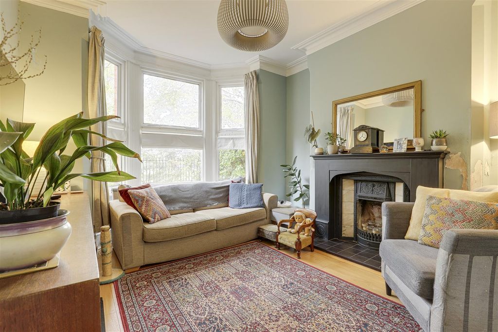 Property photo 2 of 22 01.Jpg