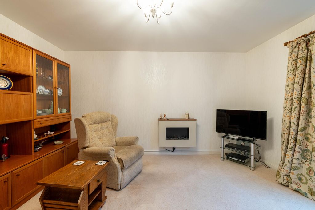 Property photo 3 of 15 Living Room