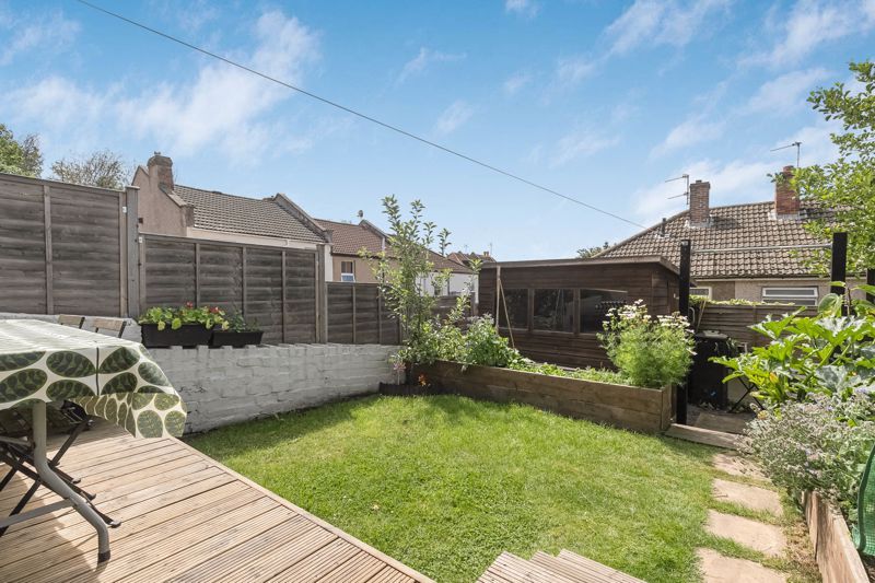 Property photo 3 of 31 Photo 29