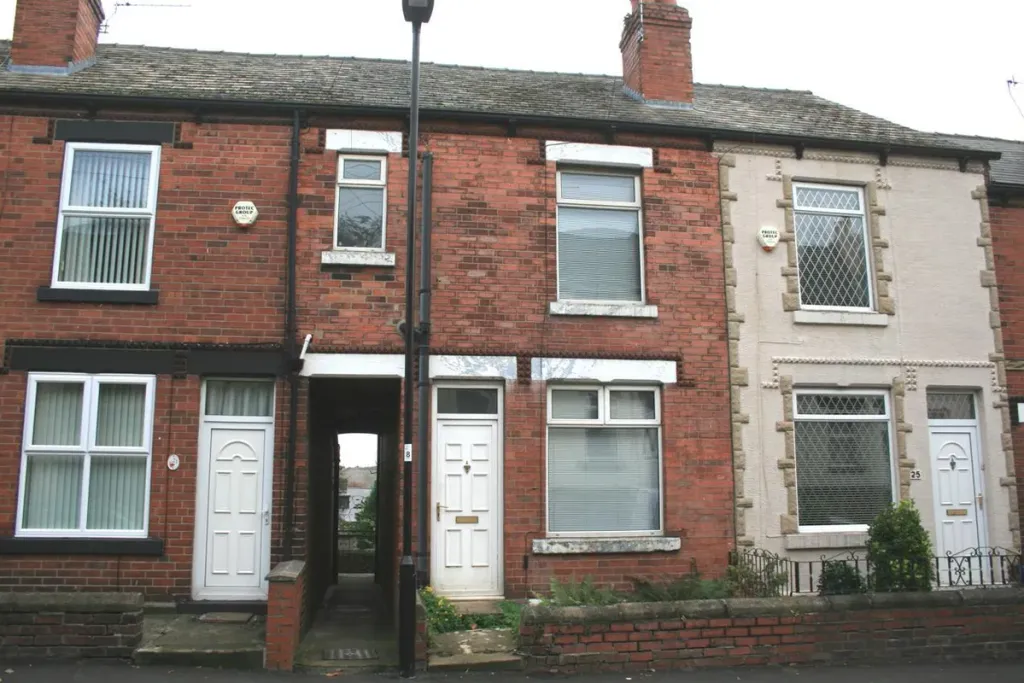 Property photo 1 of 6