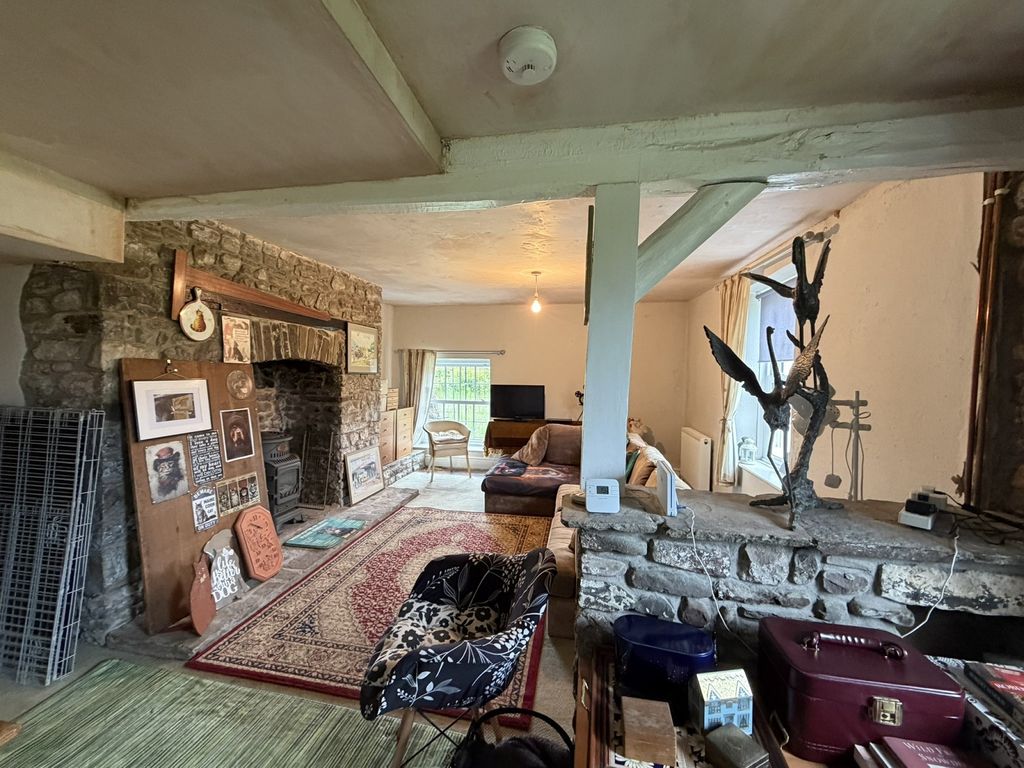 Property photo 3 of 24 Not Specified
