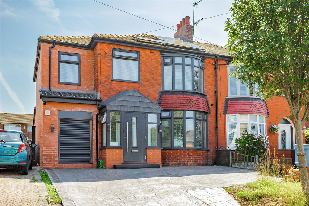 Property photo 1 of 32 External