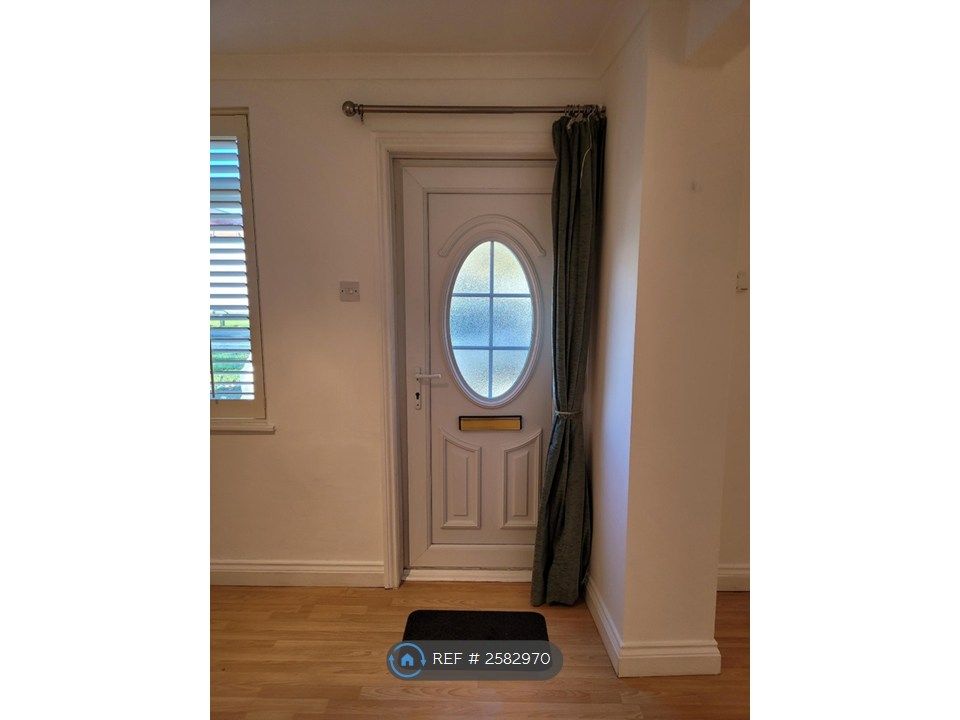 Property photo 2 of 23 Front Door - Inside