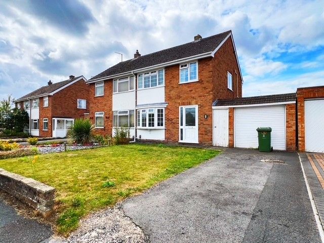 Property photo 1 of 13
