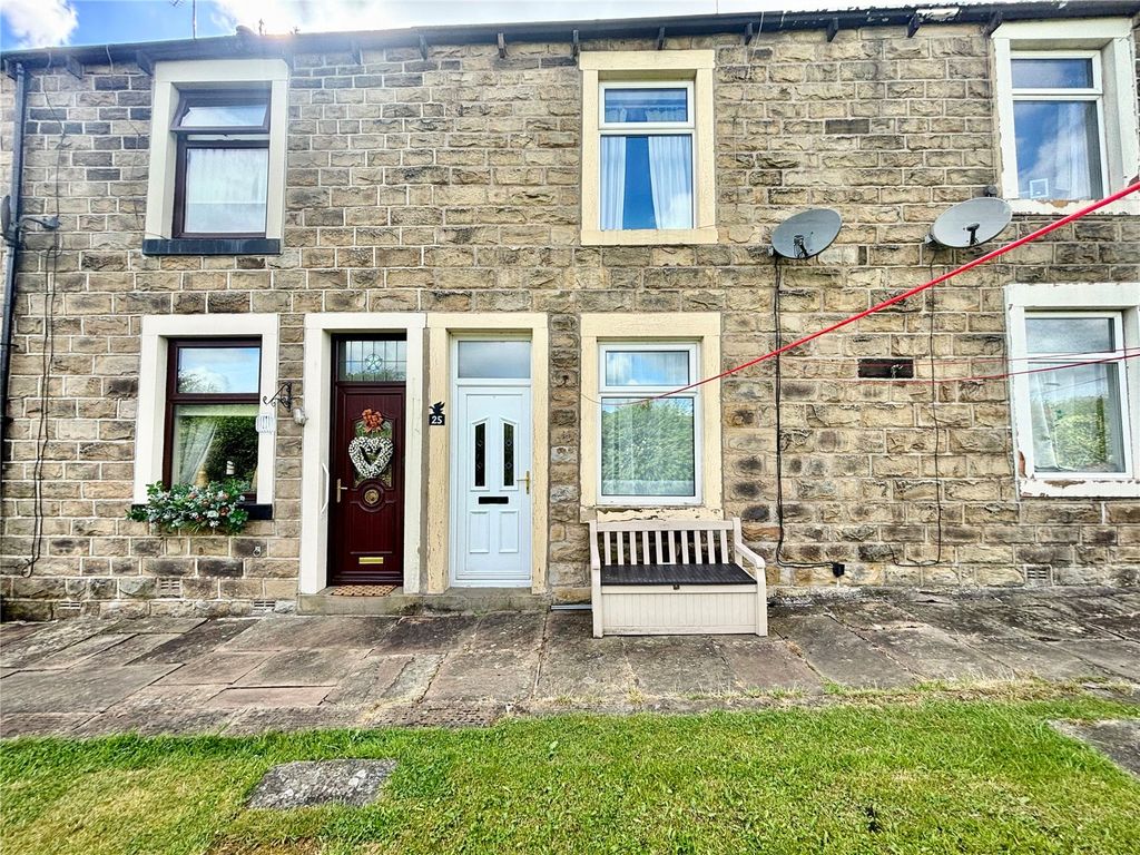Property photo 1 of 10 Picture No. 16