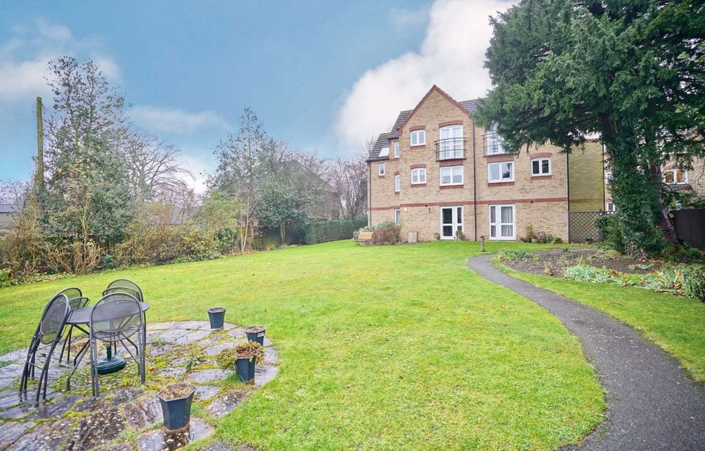 Property photo 1 of 14