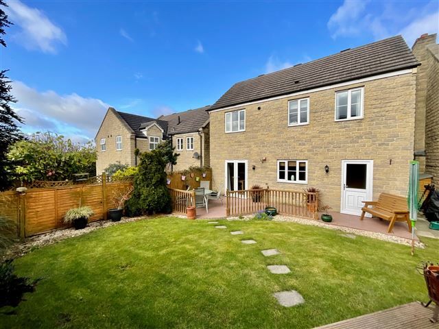 Property photo 2 of 21 Rear Garden