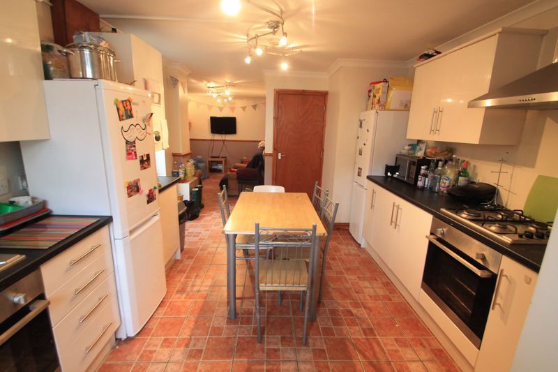 Property photo 2 of 11 Photo 2