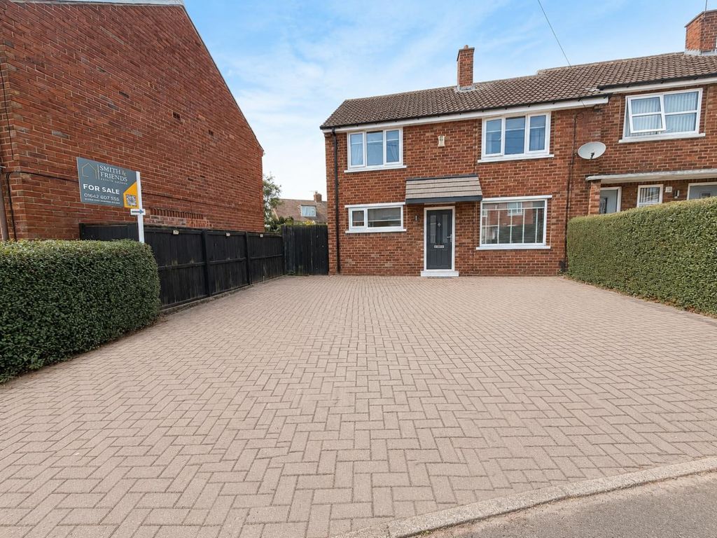Property photo 1 of 18 External