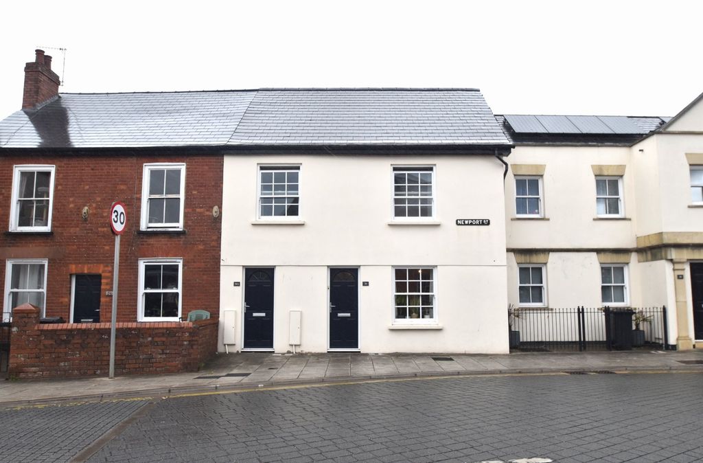 Property photo 1 of 7 Tiverton Seddons