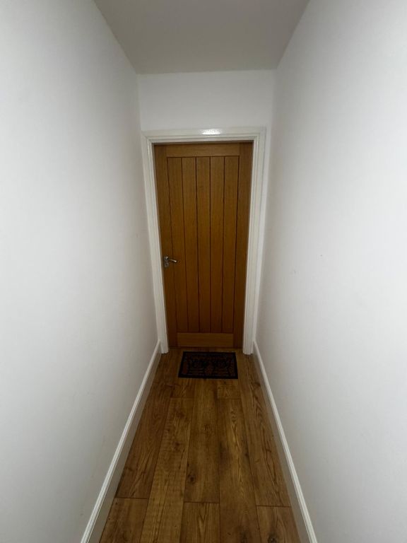 Property photo 3 of 6 2666Dd22-93Dd-4049-86De-32118B167B25
