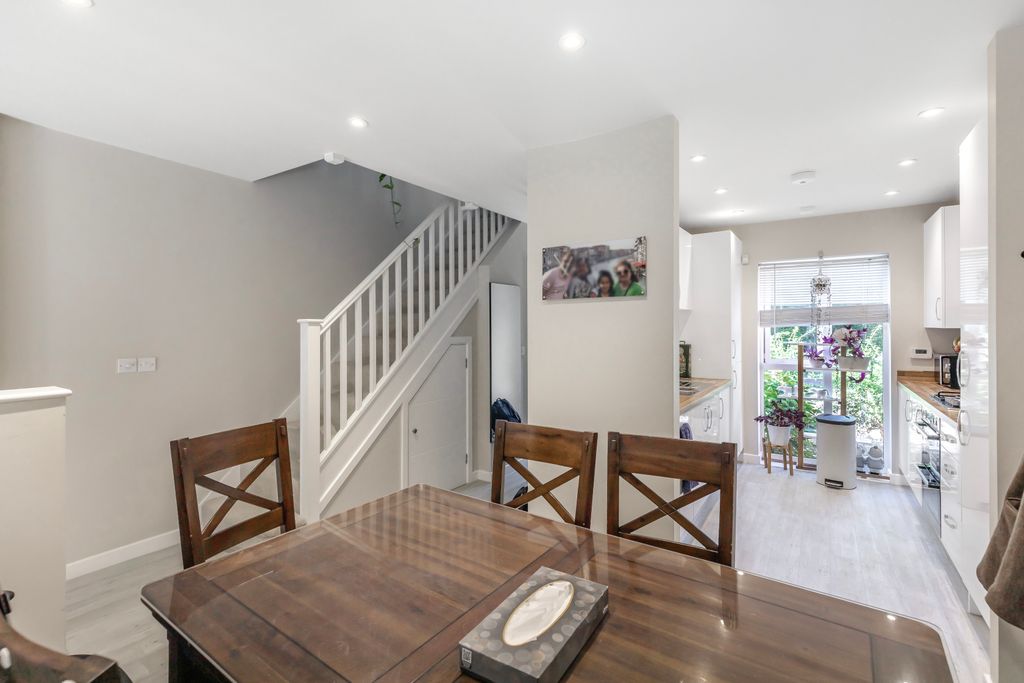 Additional image 9 of 4 bed semi-detached house for saleHall Lane, Kettering NN15